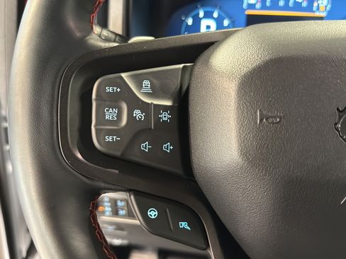 Used 2025 Ford Bronco Raptor AWD/4WD image 24