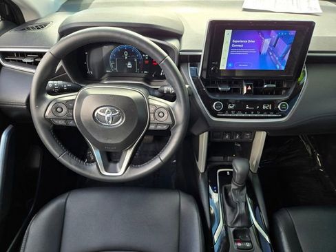 Certified 2025 Toyota Corolla Cross XLE w/ Convenience Package image 14