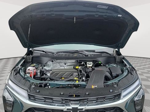 New 2025 Chevrolet Trax LT w/ LT Convenience Package image 26