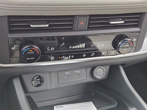 New 2026 Nissan Rogue SV w/ SV Premium Package image 23