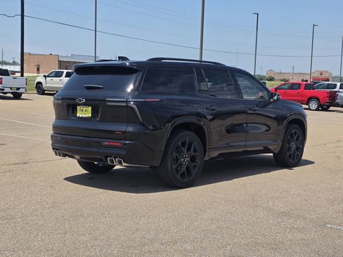 New 2026 Chevrolet Traverse RS FWD image 4