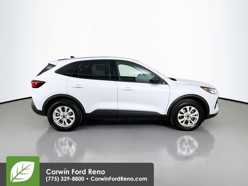 New 2026 Ford Escape Active w/ Cold Weather Package AWD/4WD image 8