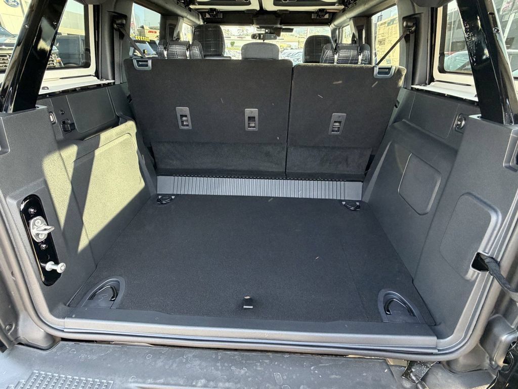 New 2026 Ford Bronco Heritage Edition AWD/4WD image 14