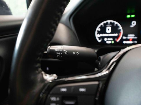 Used 2023 Honda HR-V EX-L image 13