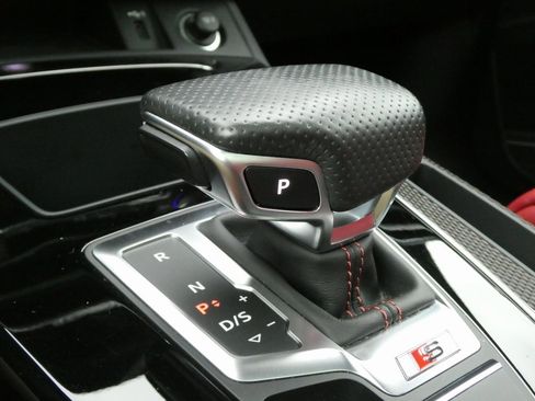 Used 2022 Audi SQ5 Prestige w/ Prestige Package image 19