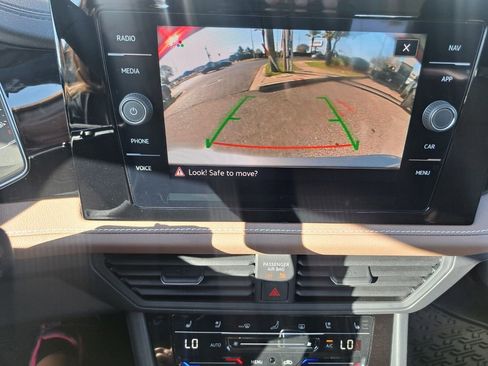 New 2026 Volkswagen Jetta SEL image 10