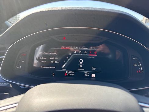 Used 2023 Audi Q7 3.0T Prestige w/ Prestige Package image 22