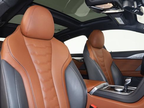 Used 2025 BMW 840i xDrive w/ M Sport Professional Package image 38