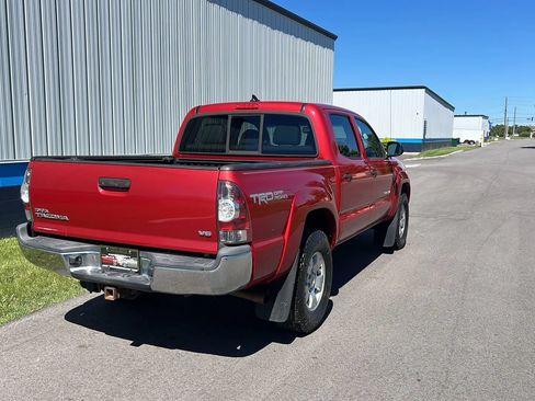 Used 2012 Toyota Tacoma 4x4 Double Cab w/ TRD Off-Road Pkg image 5