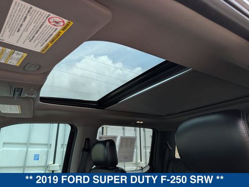 Certified 2019 Ford F250 Lariat w/ Lariat Ultimate Package AWD/4WD image 29