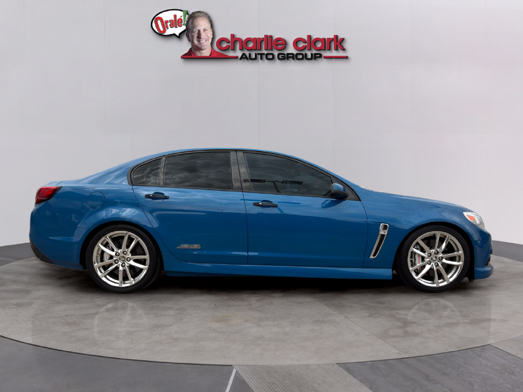 Used 2015 Chevrolet SS RWD image 6