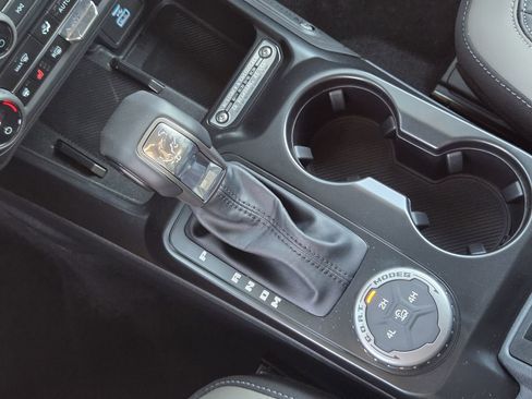 New 2025 Ford Bronco Outer Banks image 19