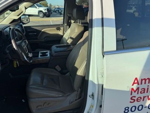 Used 2018 GMC Sierra 1500 SLT image 15