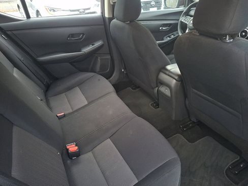 Used 2024 Nissan Sentra SV image 15