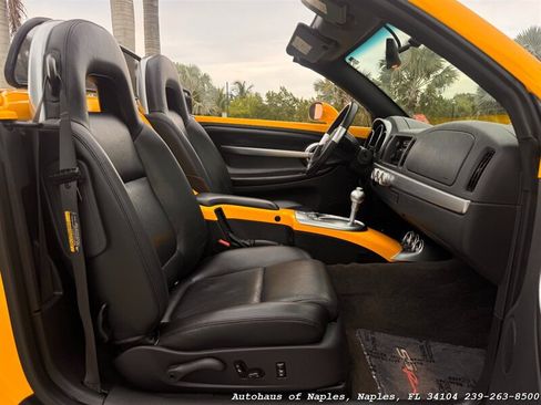 Used 2005 Chevrolet SSR w/ Preferred Equipment Group RWD image 22