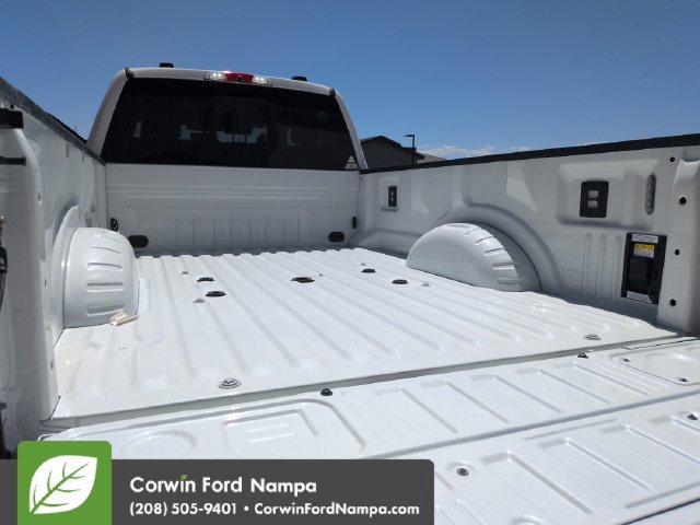 New 2026 Ford F350 Lariat w/ Lariat Ultimate Package AWD/4WD image 28