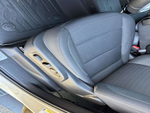 Used 2023 GMC Sierra 1500 Elevation image 19