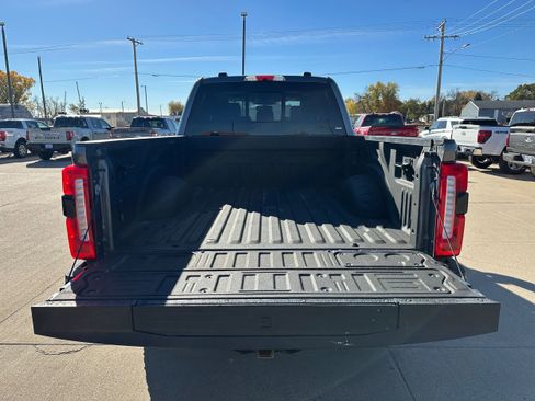Used 2023 Ford F250 Lariat w/ Lariat Ultimate Package image 40