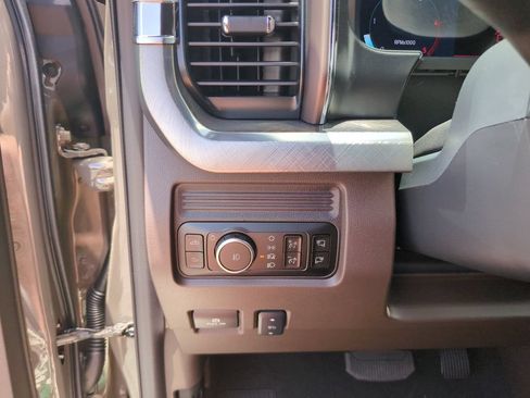 New 2026 Ford F350 King Ranch w/ Tremor Off-Road Package AWD/4WD image 30