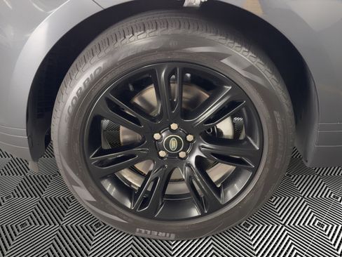 Used 2022 Land Rover Range Rover Velar S image 12