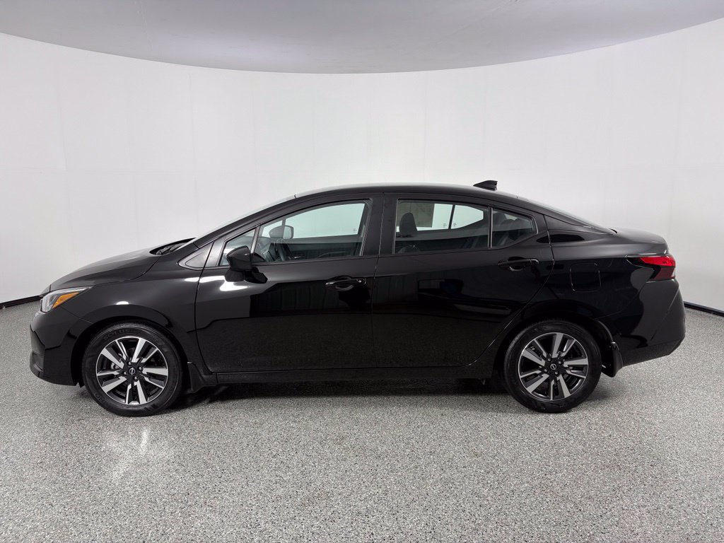 Used 2025 Nissan Versa SV w/ Trunk Package FWD image 4