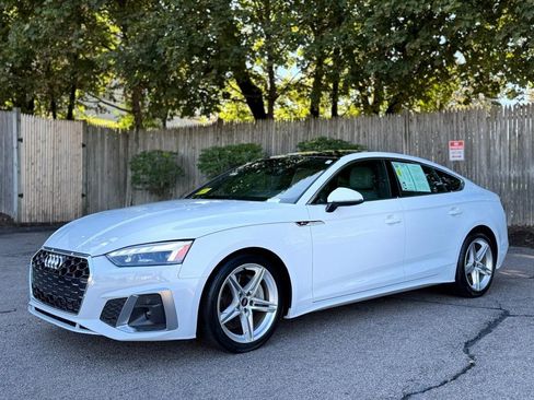 Used 2022 Audi A5 2.0T Premium Plus image 2