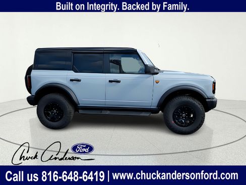 New 2026 Ford Bronco Badlands w/ Sasquatch Package AWD/4WD image 10