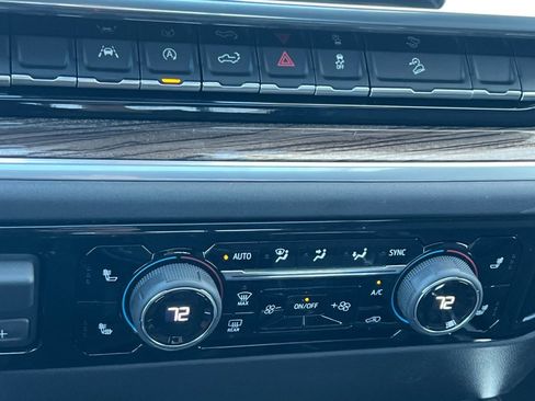 New 2026 Chevrolet Silverado 1500 LT Trail Boss w/ Convenience Package II image 17