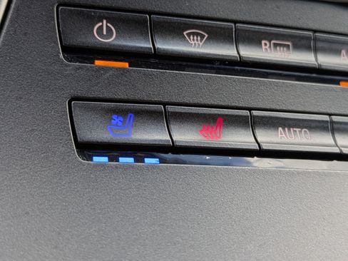 Used 2019 Lincoln Nautilus Reserve FWD image 23