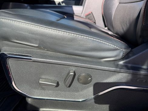 Certified 2024 Ford F250 Lariat w/ Lariat Ultimate Package image 28