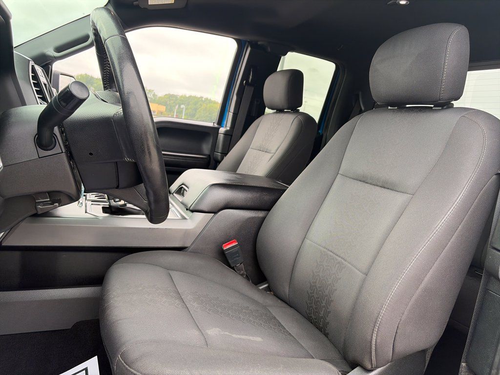 Used 2019 Ford F150 XLT w/ Equipment Group 302A Luxury AWD/4WD image 23