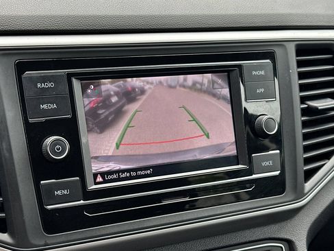 Used 2023 Volkswagen Atlas SE FWD image 20