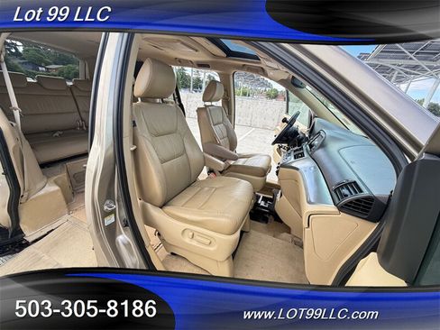 Used 2010 Honda Odyssey Touring image 21