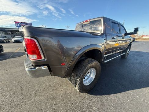 Used 2015 RAM 3500 Laramie image 3