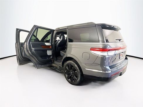Used 2023 Lincoln Navigator Black Label AWD/4WD image 15