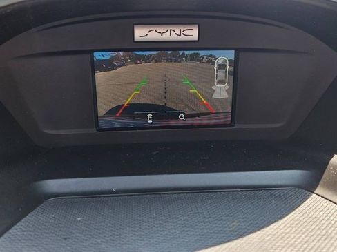 Used 2017 Ford Escape SE AWD/4WD image 15