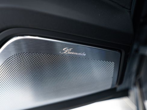 New 2025 Porsche Cayenne GTS image 18