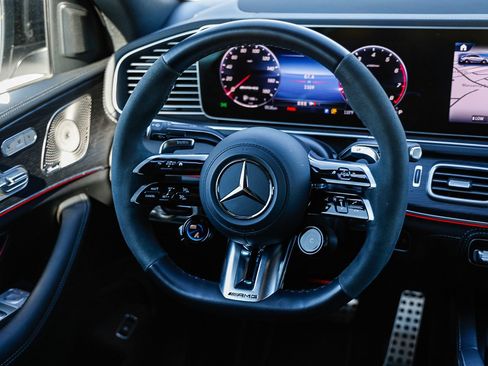 Used 2025 Mercedes-Benz GLE 53 AMG 4MATIC Coupe image 13