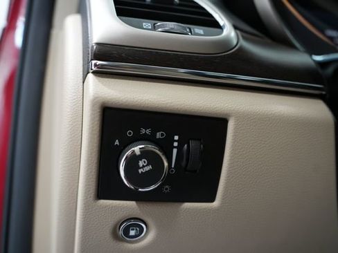 Used 2014 Jeep Grand Cherokee Limited image 12