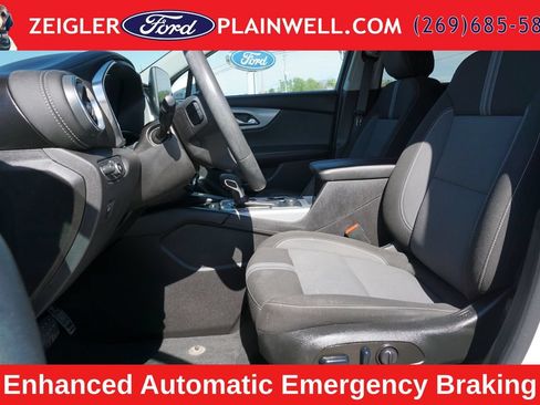 Used 2024 Chevrolet Blazer LT w/ Convenience Package FWD image 17