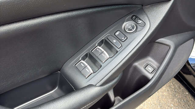 Used 2022 Honda Accord Sport image 9