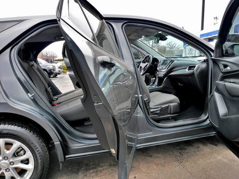 Used 2021 Chevrolet Equinox LT image 10