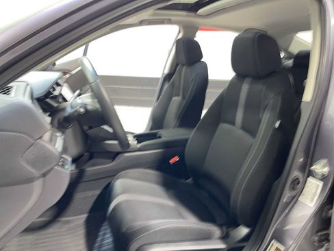 Used 2019 Honda Civic EX image 11