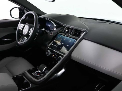 Used 2024 Jaguar E-PACE R-Dynamic SE image 26
