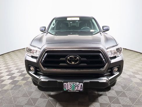 Certified 2023 Toyota Tacoma SR5 w/ Black Out Package (TMS) AWD/4WD image 3