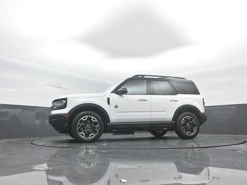 New 2025 Ford Bronco Sport Outer Banks image 33