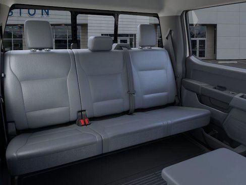 New 2025 Ford F250 XL w/ XL Chrome Package image 29