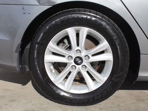 Used 2013 Hyundai Sonata GLS image 10