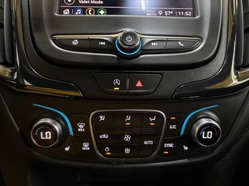 Used 2023 Chevrolet Equinox RS w/ LPO, Floor Liner Package AWD/4WD image 62