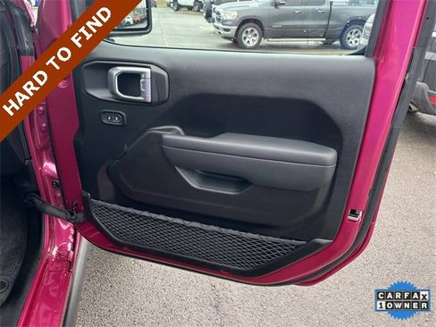 Certified 2024 Jeep Wrangler Willys image 21